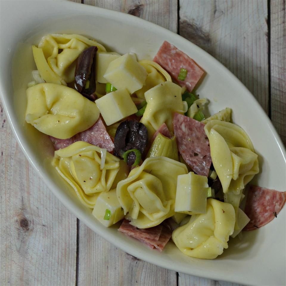 Salad tortellini