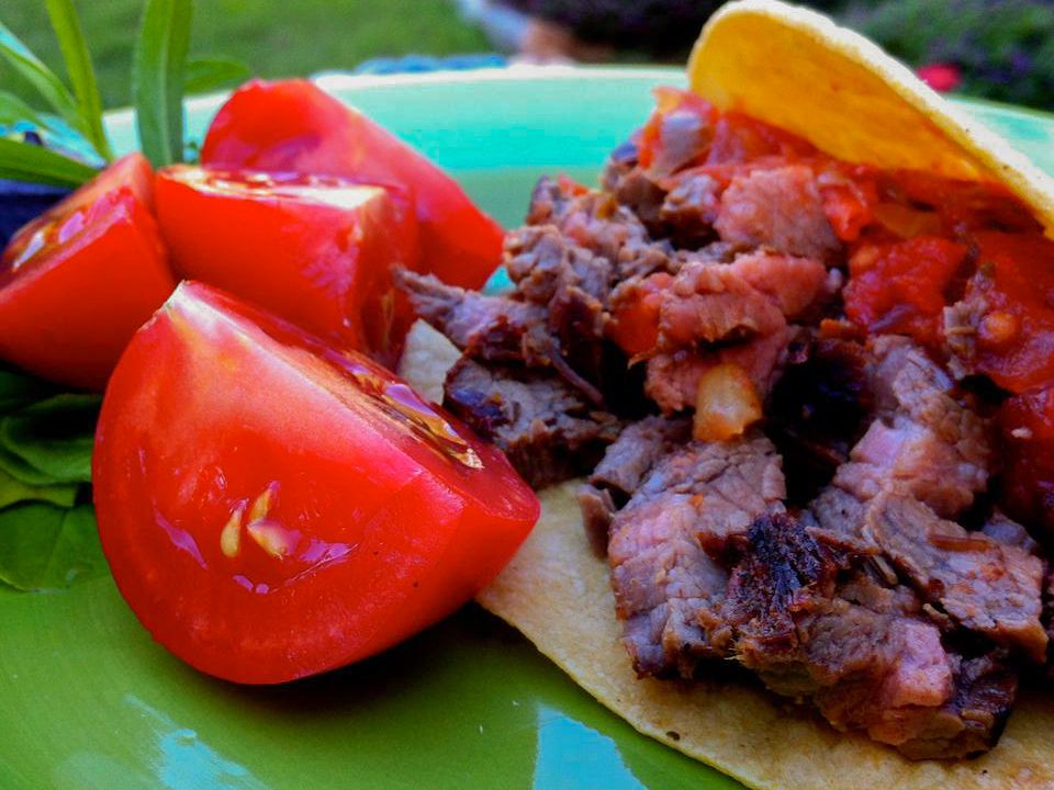 Carne Asada Tacos hoặc Al Pastor Tacos