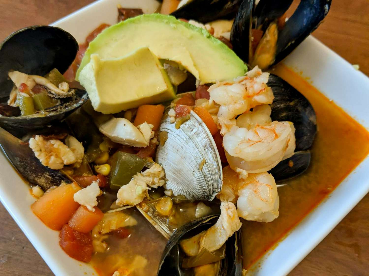 Sopa de Mariscos (súp hải sản)