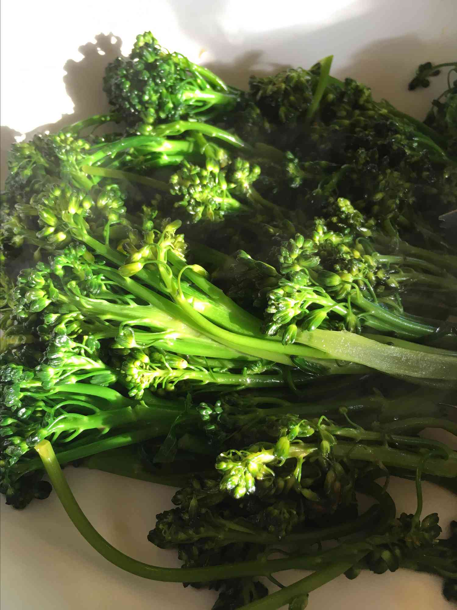 Broccolini xào