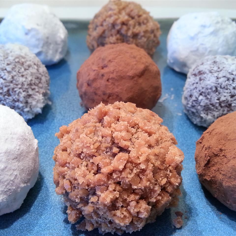 Brandy hoặc Rum Balls