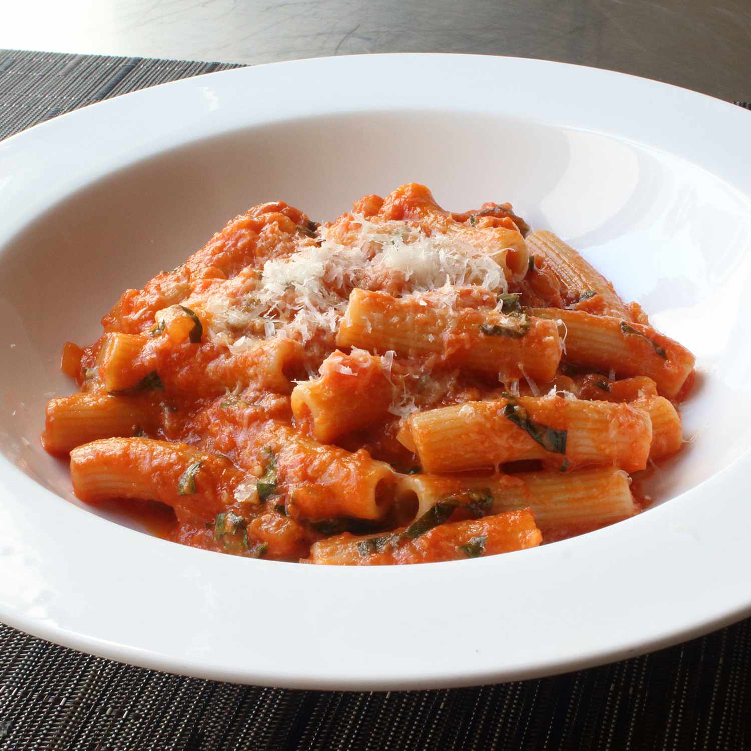 Rigatoni al Segreto (Rigatoni với nước sốt bí mật)