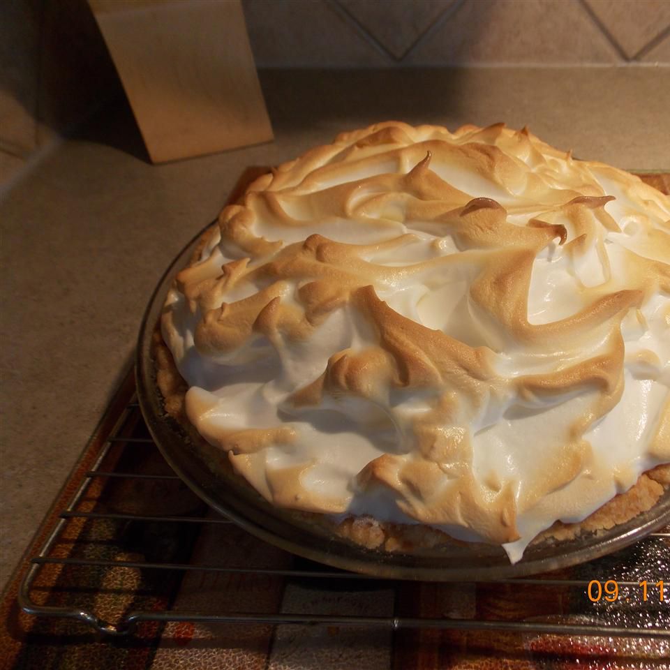 Ghubarb Meringue Pie