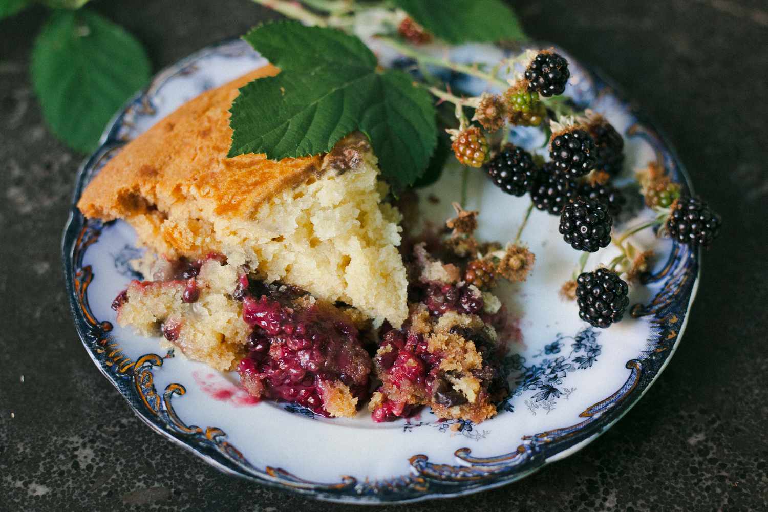 Grandmas blackberry cobbler