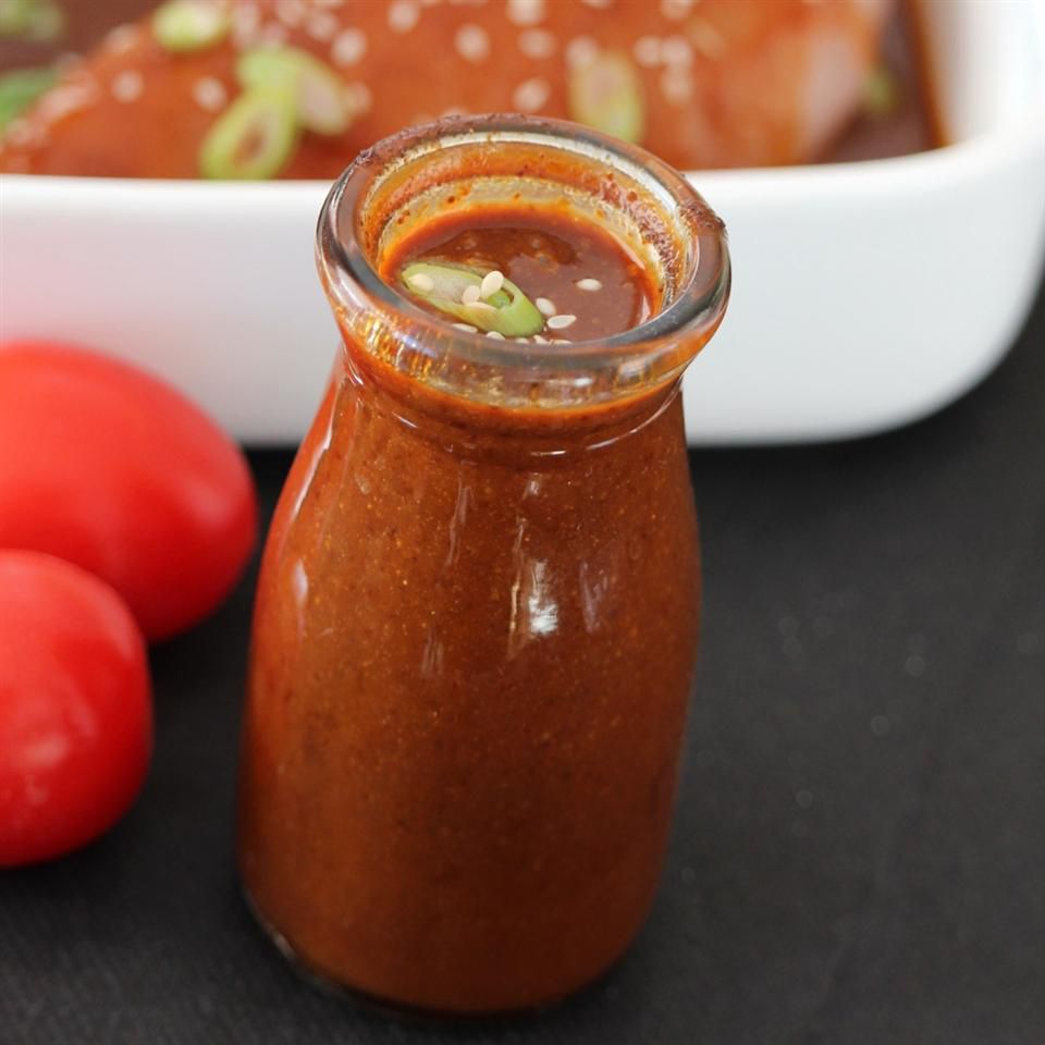 Miso Honey mặc quần áo