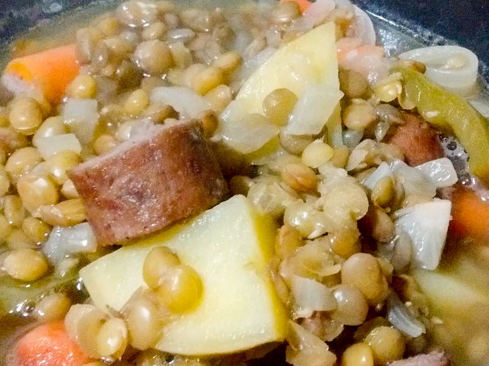 Sopa de Lentejas (súp đậu lăng Andalucian)