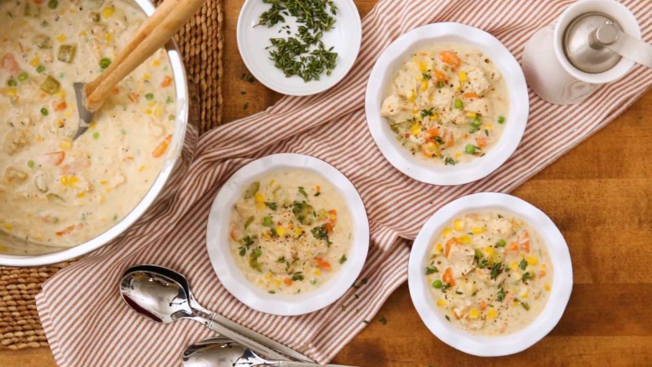 Instant Pot Chicken Pot Pie (không có vỏ và không có gluten)