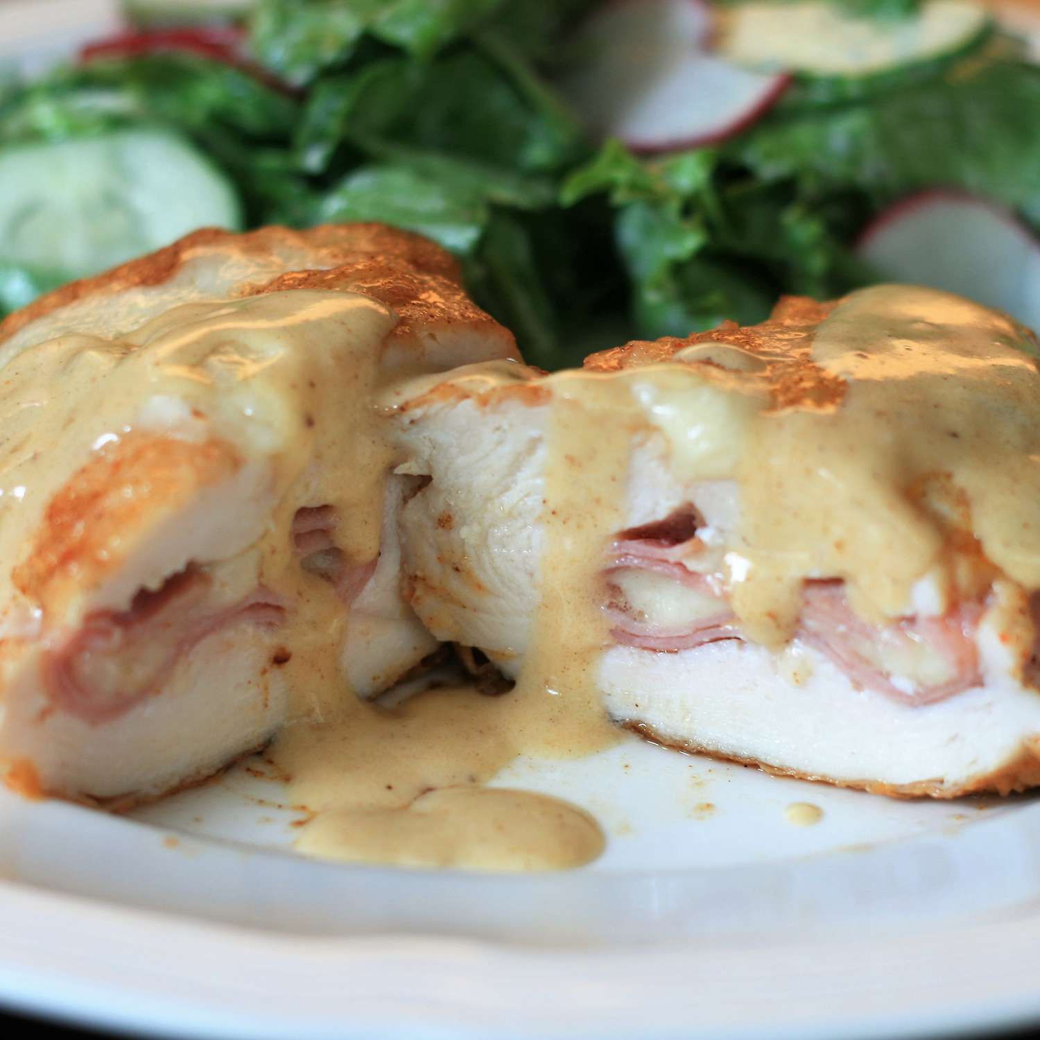 Chicken Cordon Bleu cổ điển