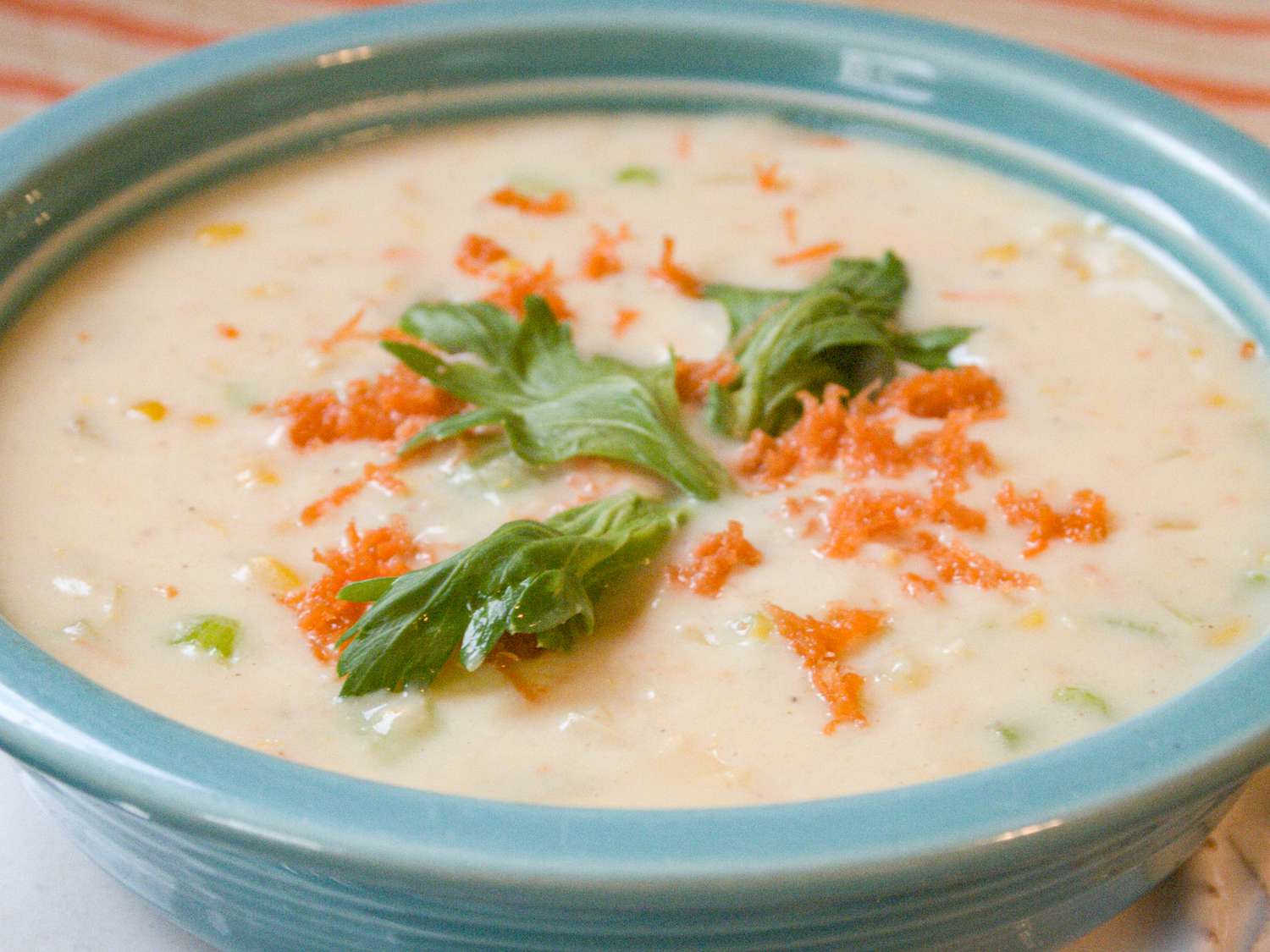 Chowder ngô ăn chay dễ dàng