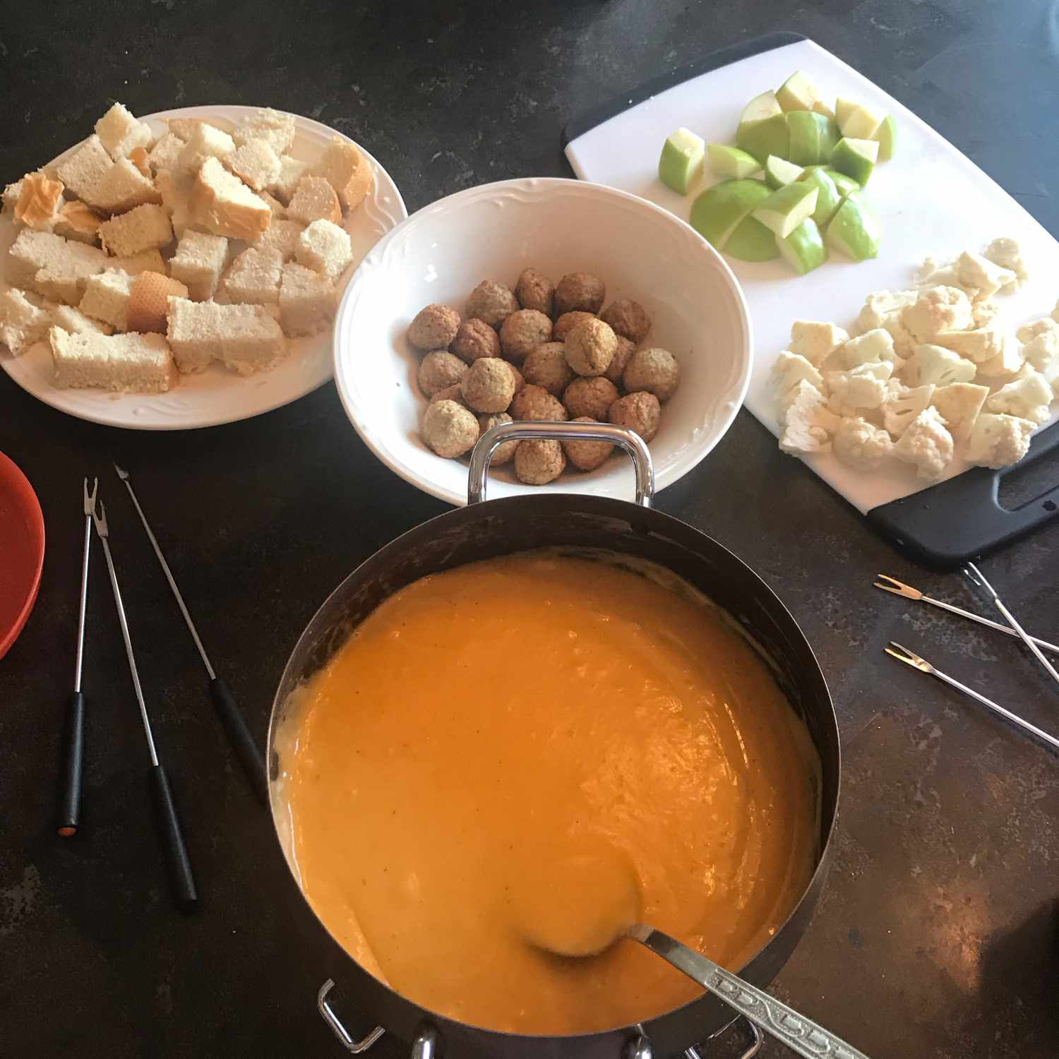 Bia phô mai fondue