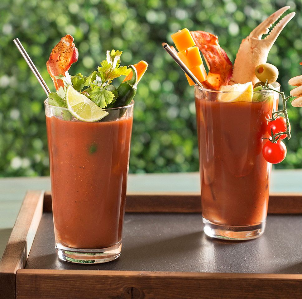 Pinnacle Chủ nhật Funday Bloody Mary