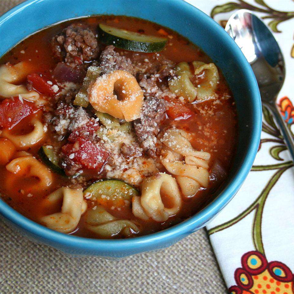 Súp minestrone tortellini