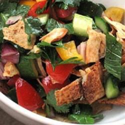 Fattoush chính xác của Lebanon