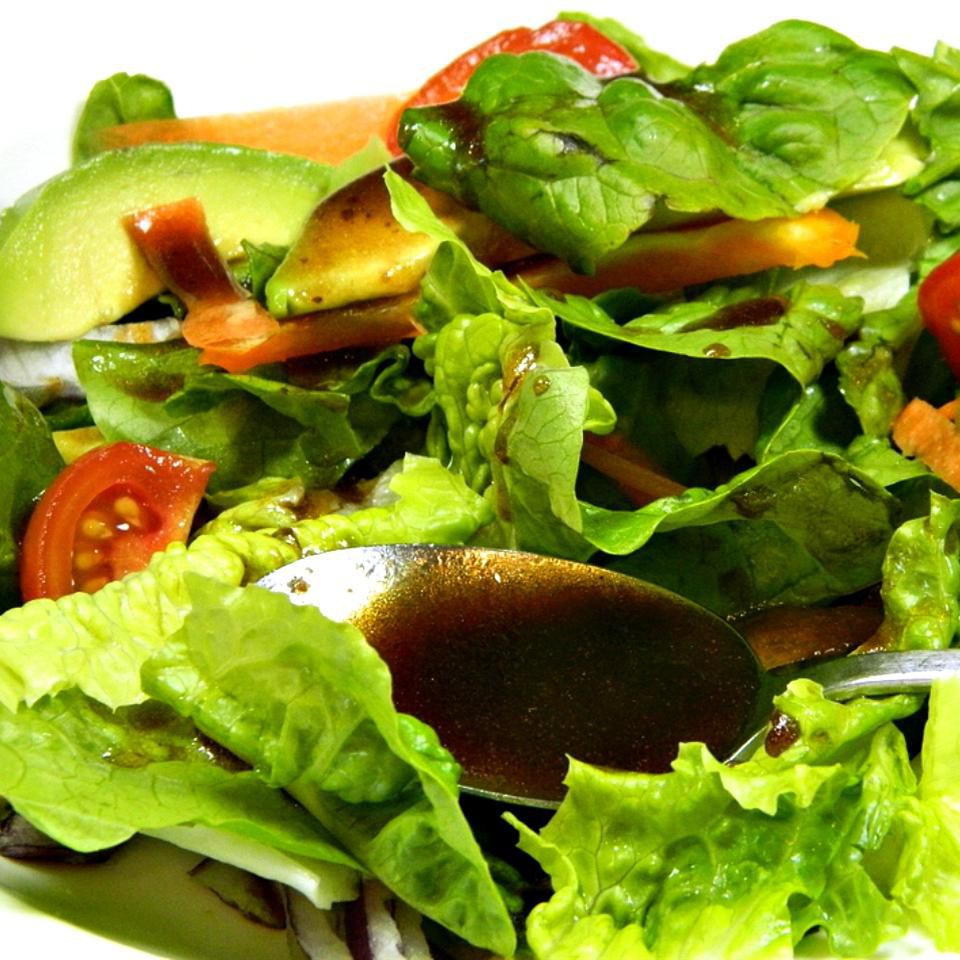 Quả mâm xôi balsamic vinaigrette