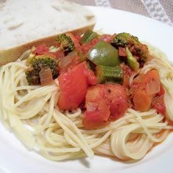 Pasta primavera sốt