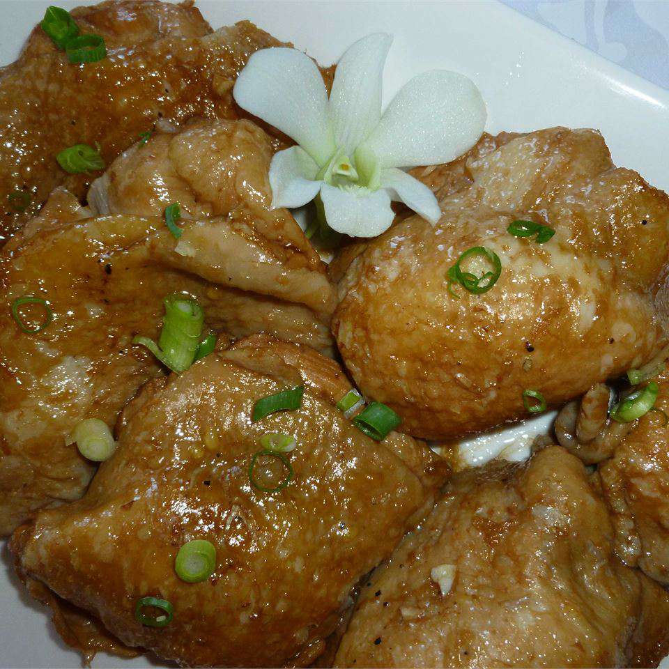 Gà adobo với gừng