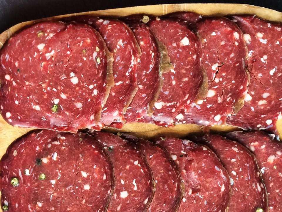 Salami thịt nai