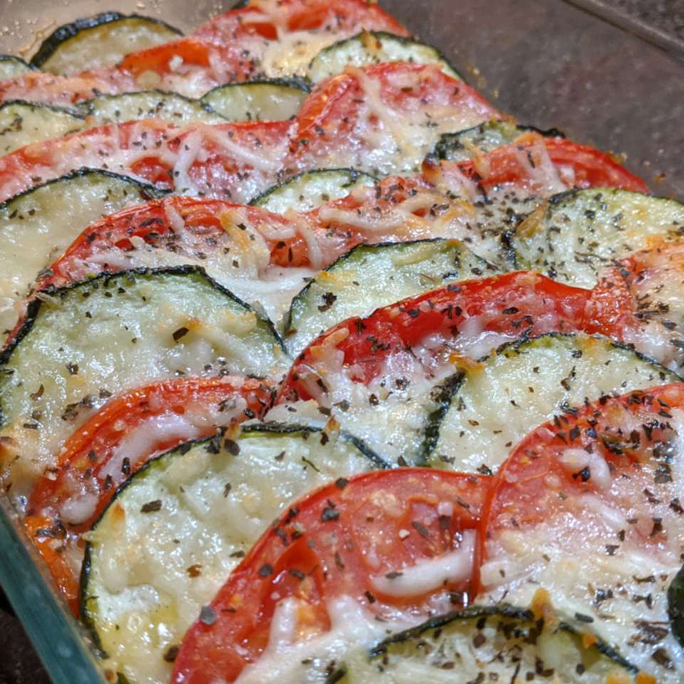 Zucchini e Pomodori gratinati (Zucchini và cà chua gratin)