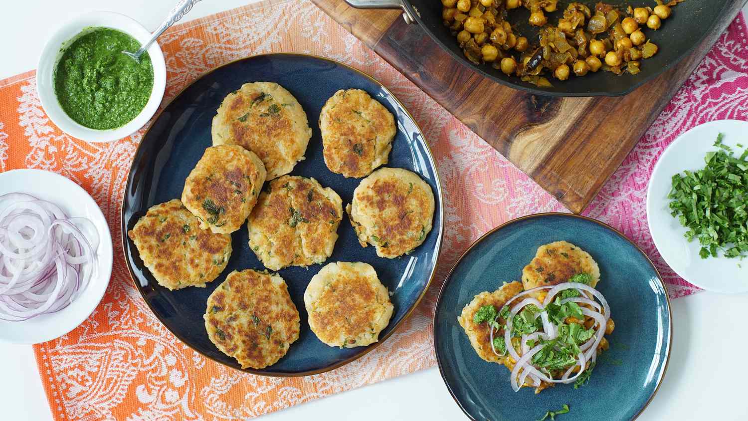 Ấn Độ Chole Aloo Tikki