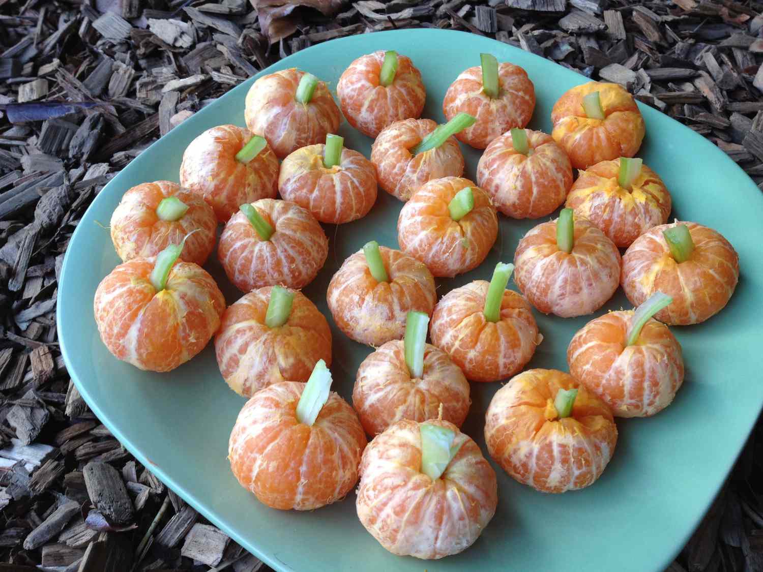 Pumpkins Mandarin (Snack Halloween lành mạnh)