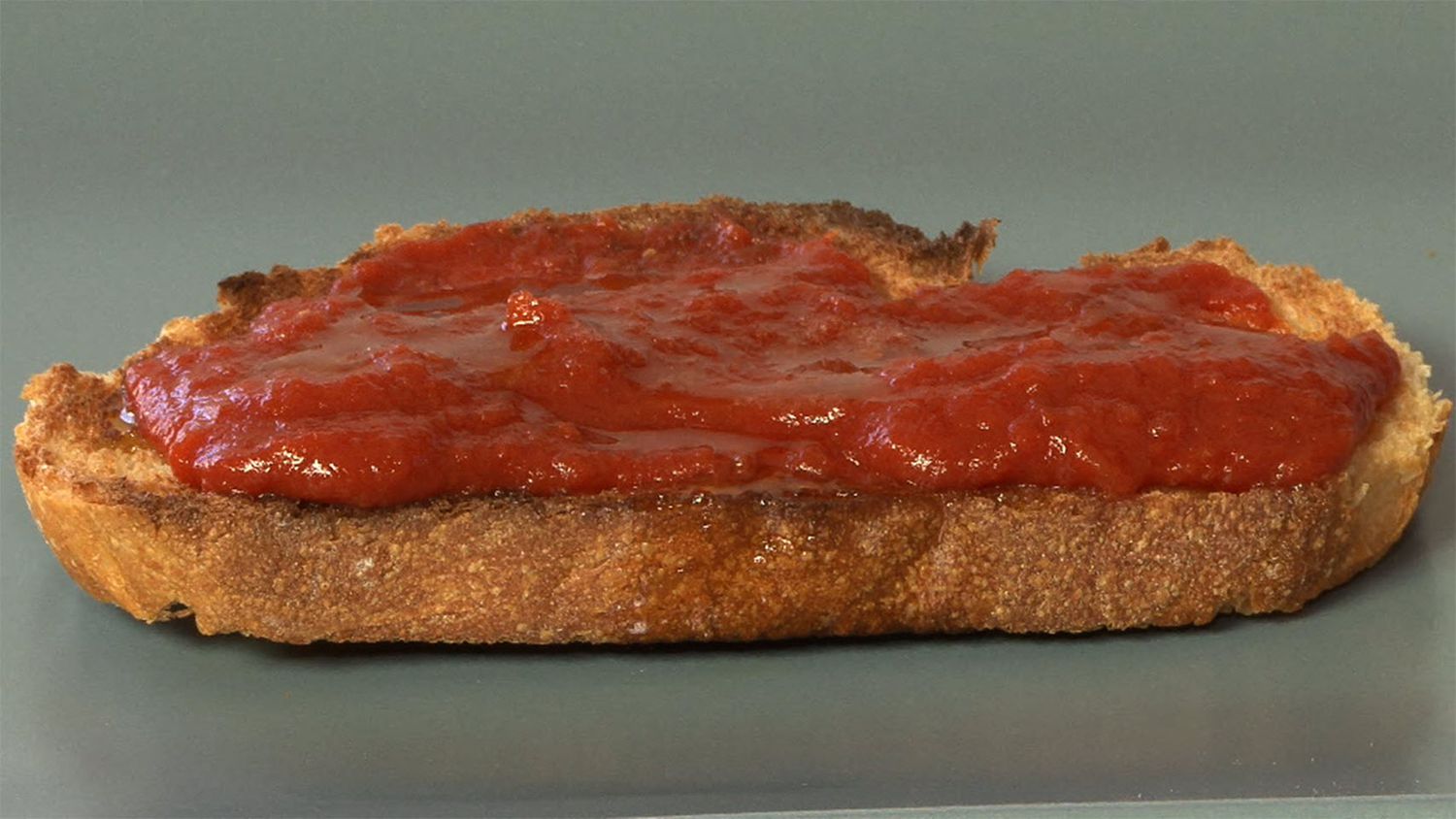 Pan Tomaca (Bánh mì cà chua Tây Ban Nha)