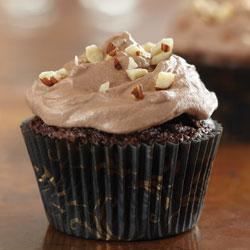 Bánh cupcake brownie với bơ hạt dẻ