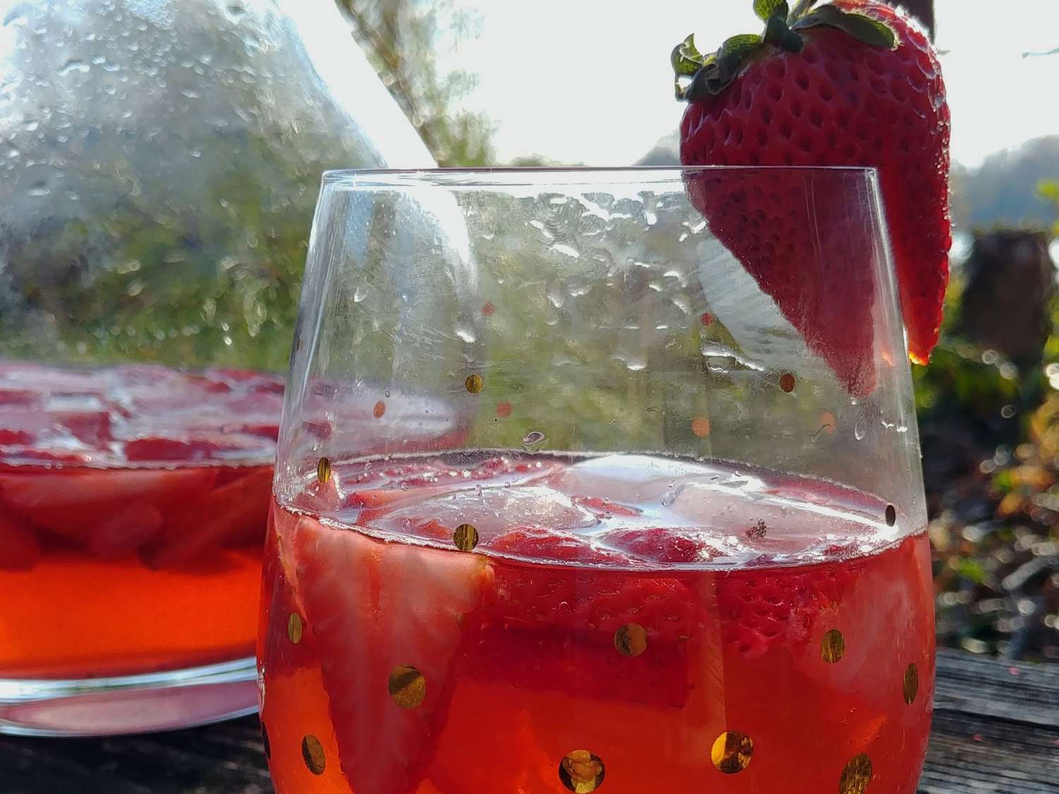 Sangria dâu tây