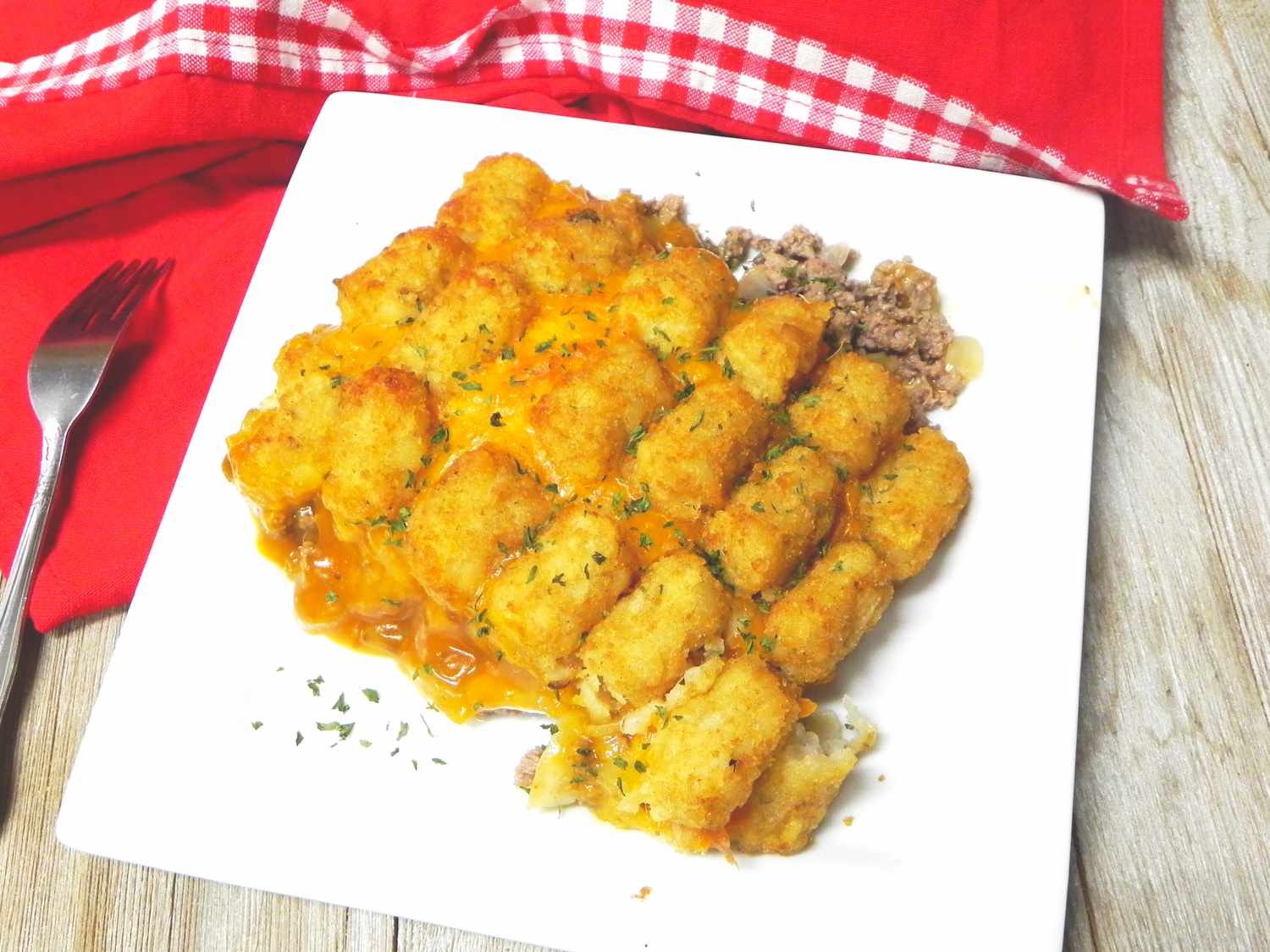 Cheeseburger soong với Tater Tots