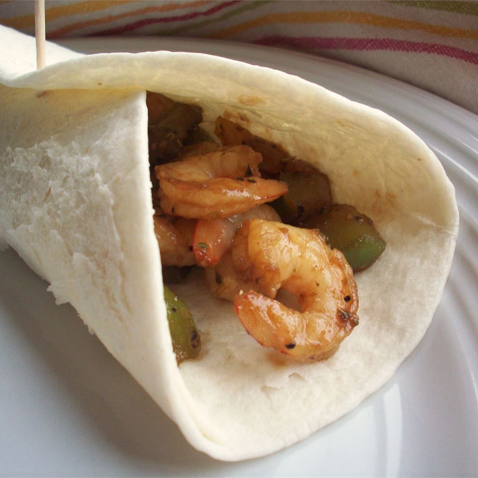 Fajitas tôm nhanh chóng và dễ dàng