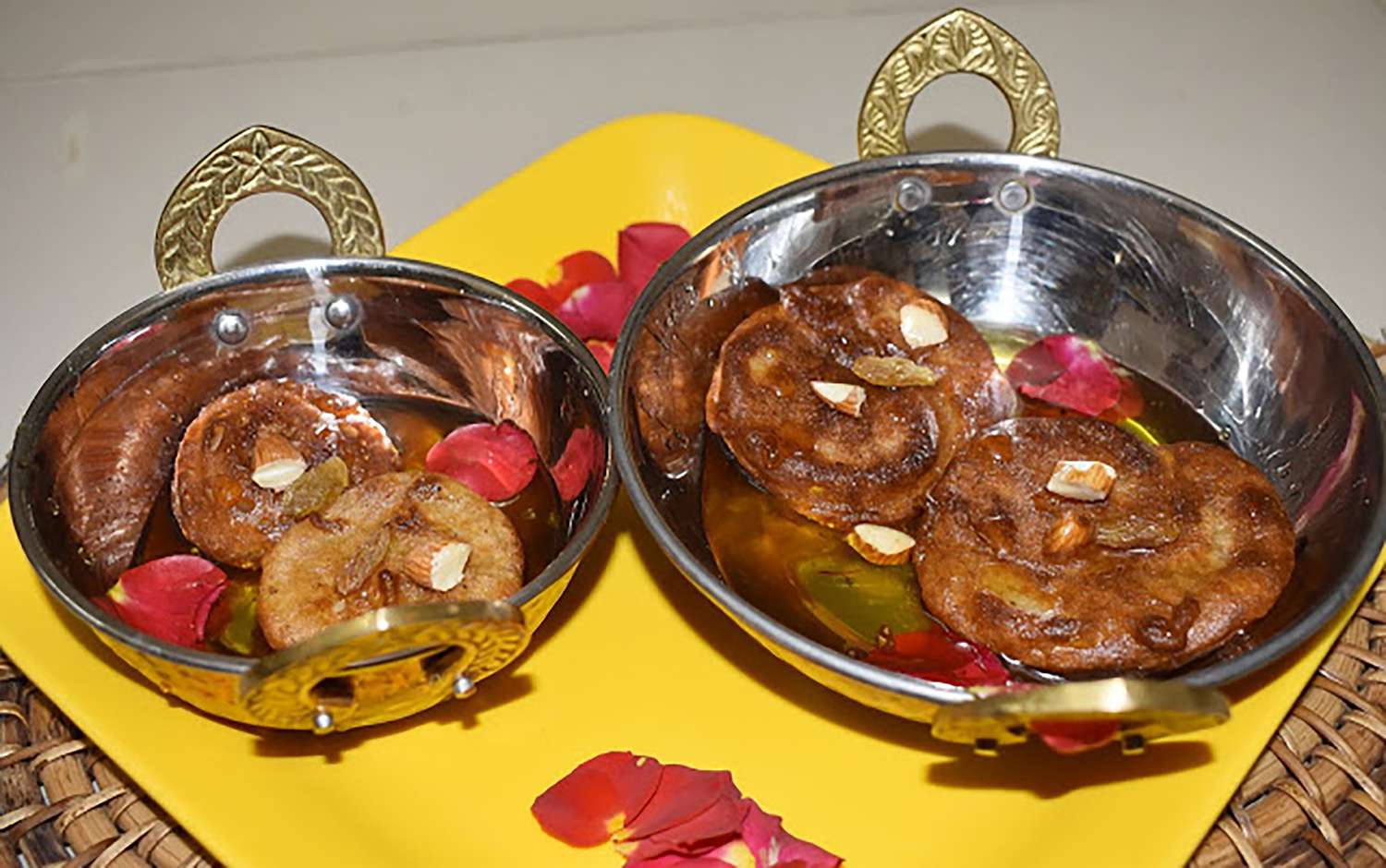 Banana Malpua (bánh kếp Ấn Độ cho Diwali)