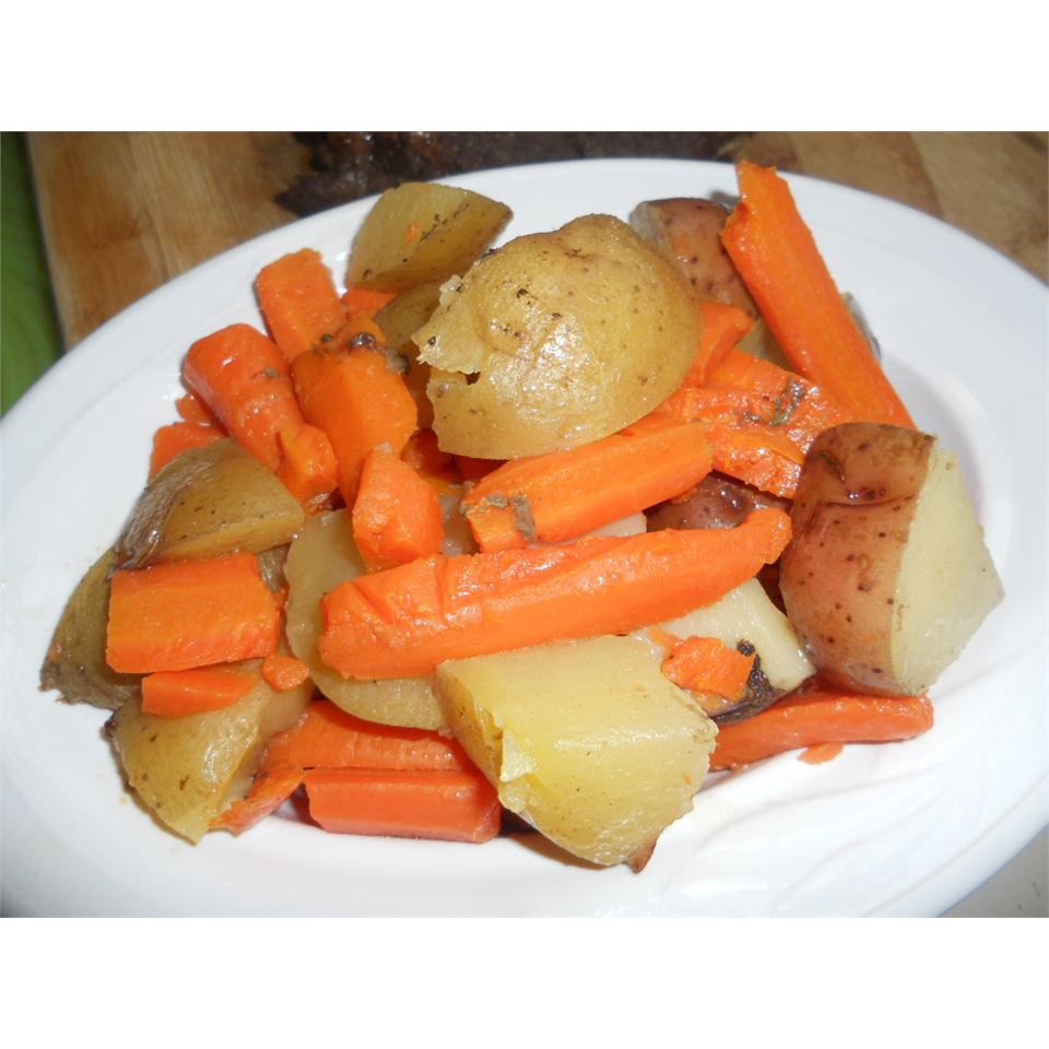 Khoai tây và cà rốt