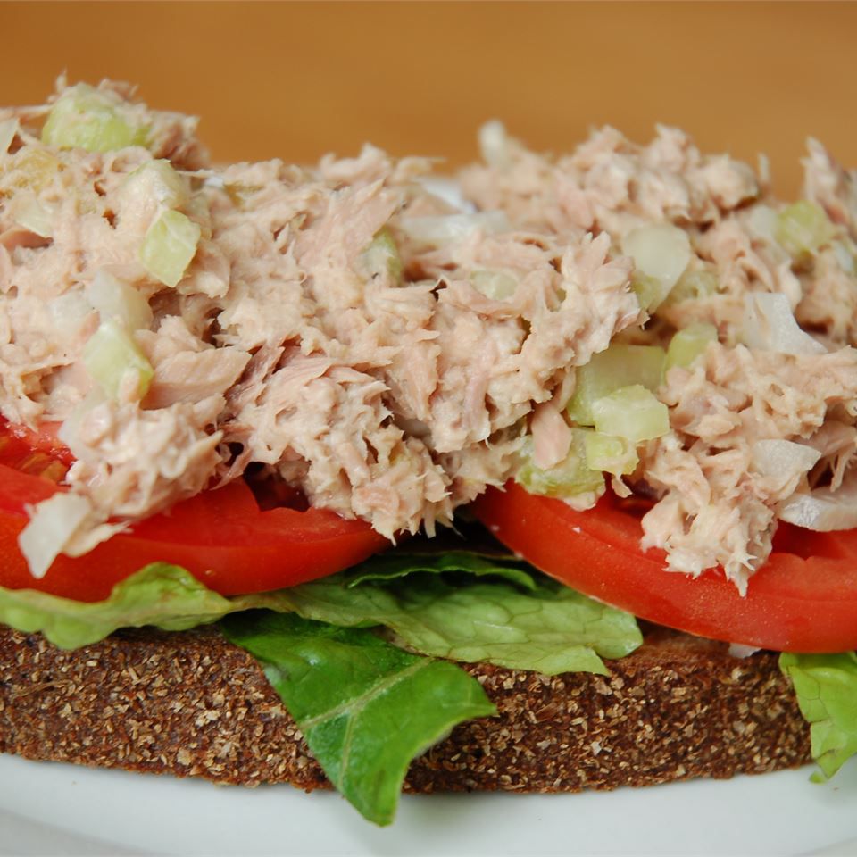 Salad cá ngừ zesty