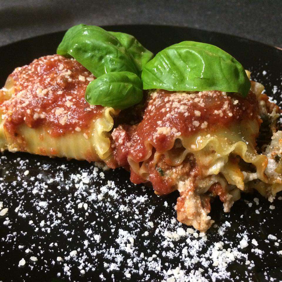 Betties lasagna cuộn lên