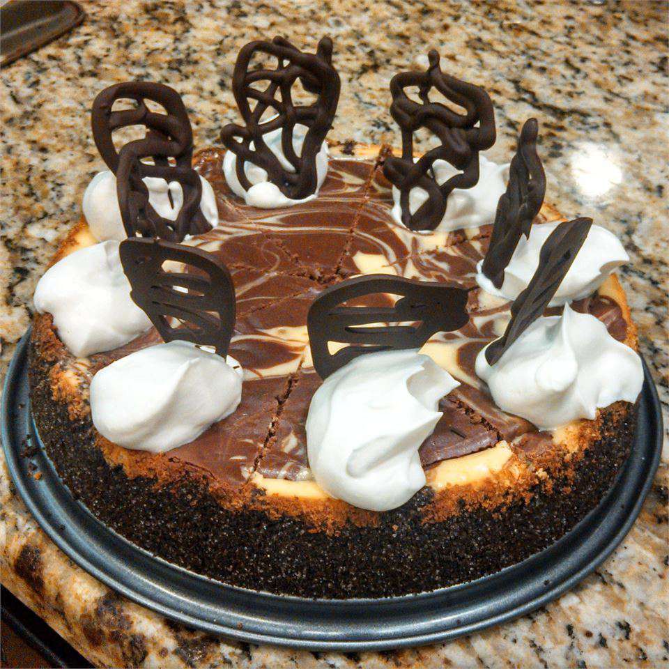 Màu cam Chocolate Swirl Cheesecake