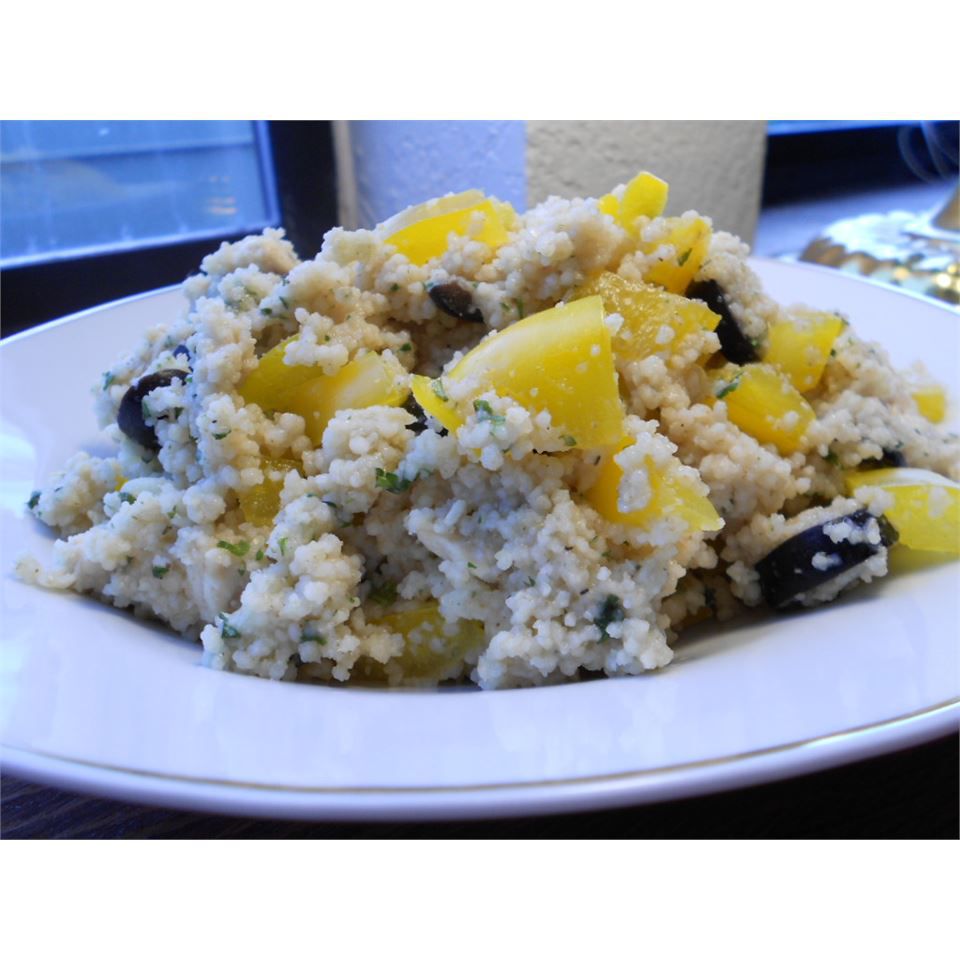 Salad gà với couscous