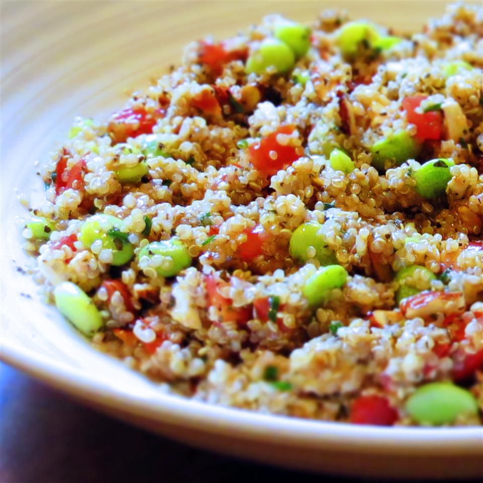 Balsamic và Herb quinoa Salad