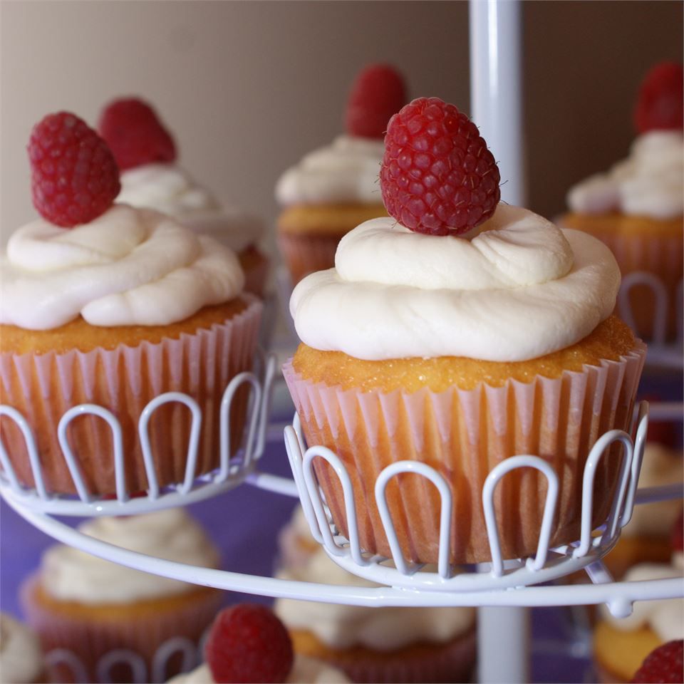 Raspberry White Chocolate Buttercram Cupcakes