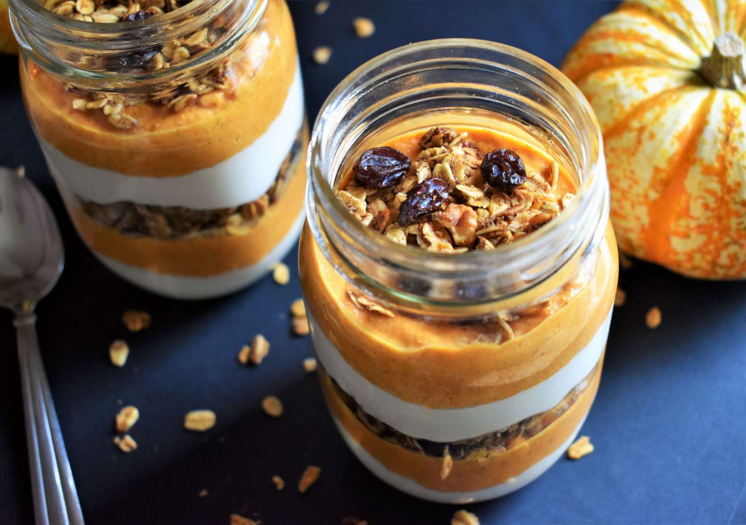 Maple-pumpkin sữa chua parfait