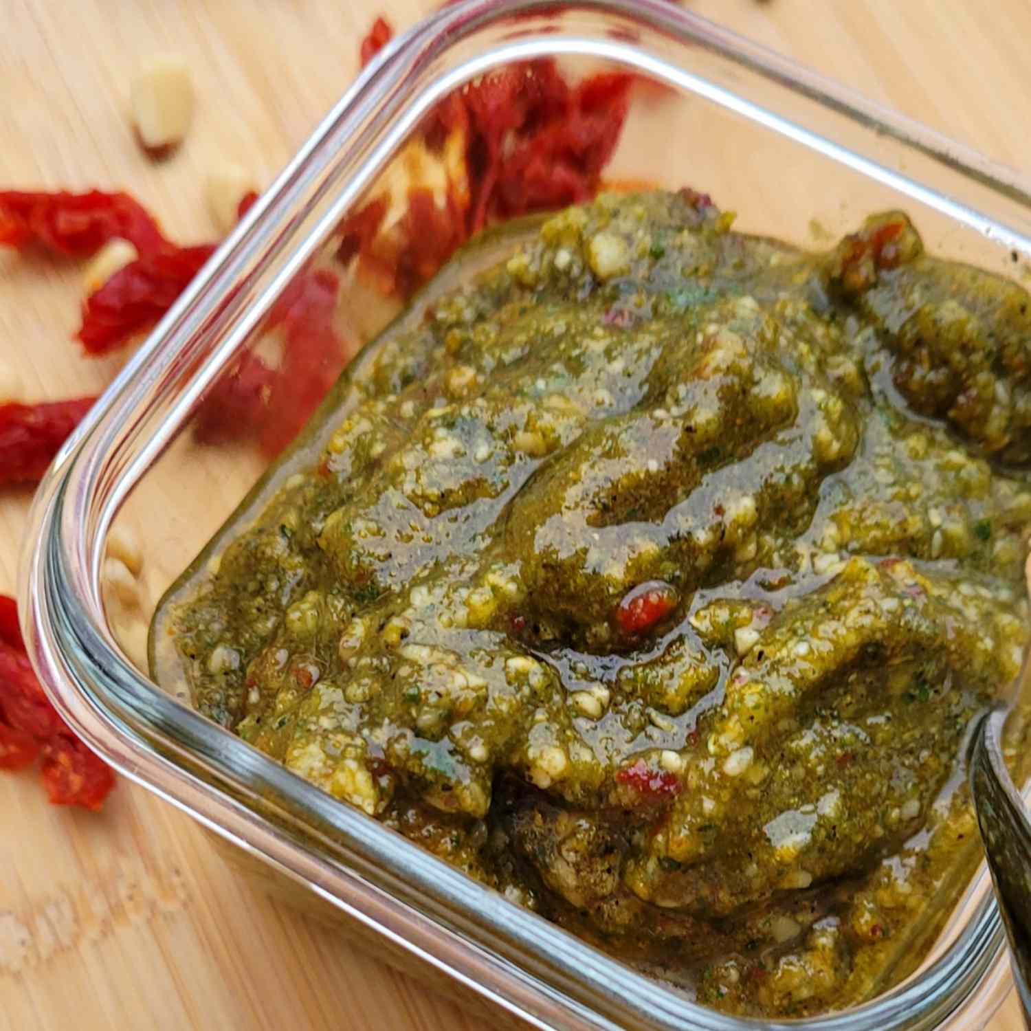 Pesto thuần chay tuyệt vời