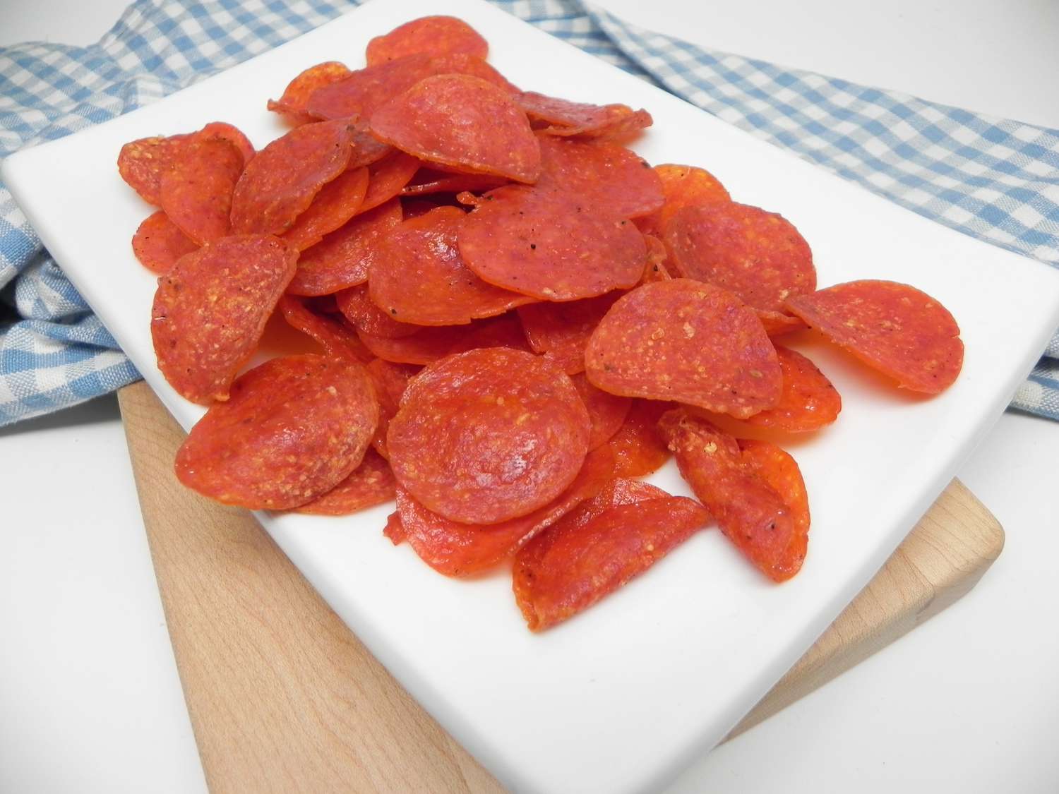 Chip pepperoni không khí chiên