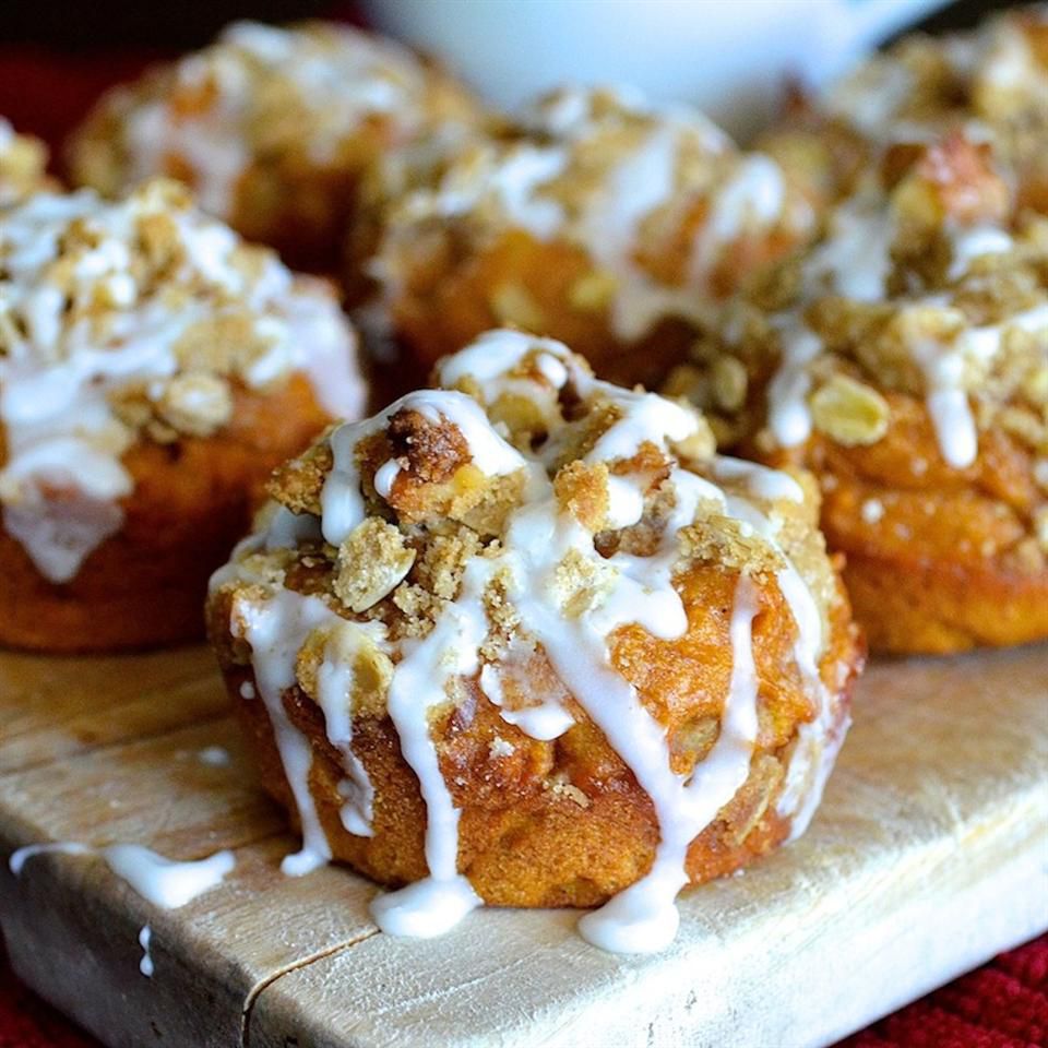 Skinny Pumpkin Spice Buffins With Walnut Streusel