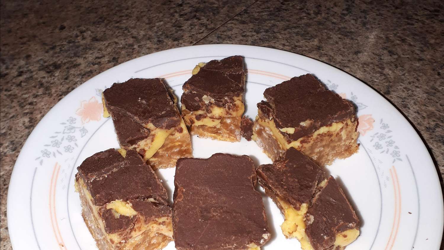 Không phải thanh vuông Nanaimo Bar