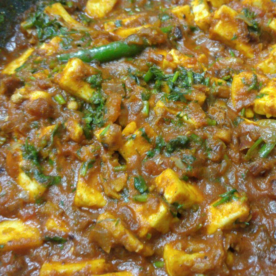 Bơ Paneer Masala