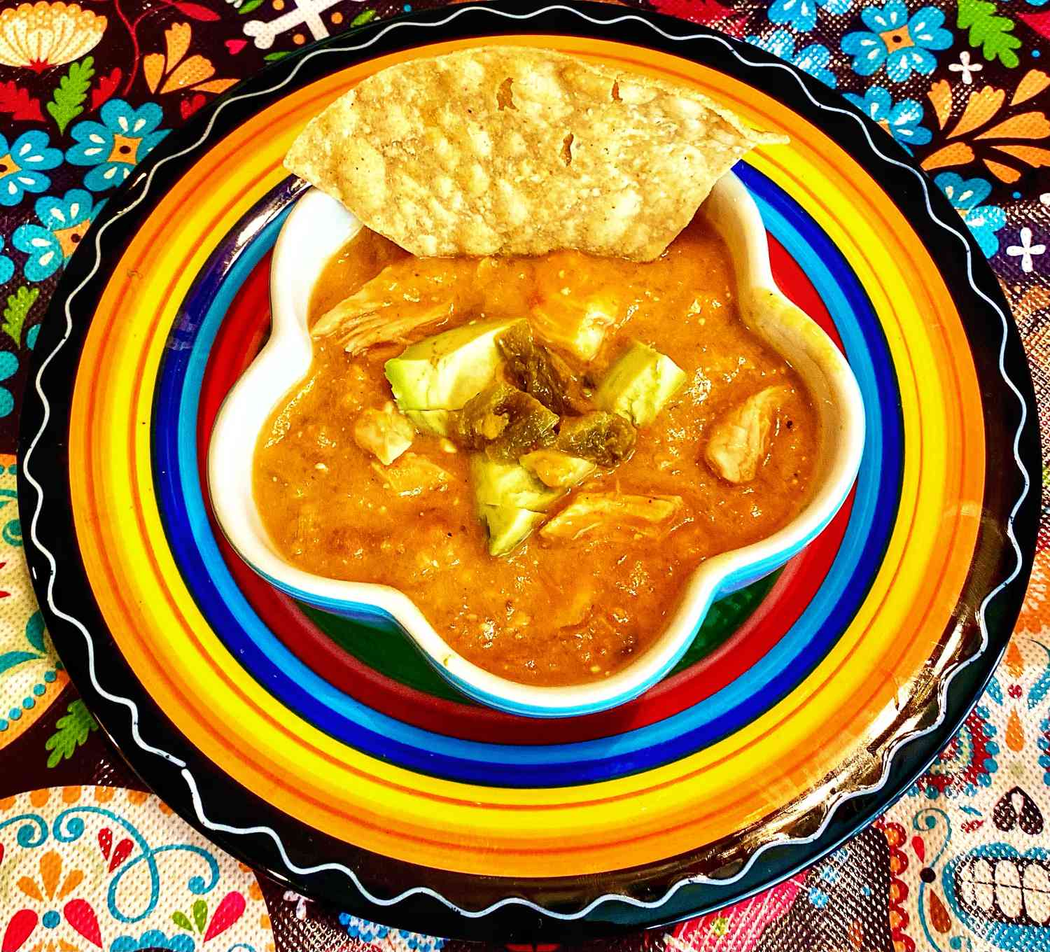 Gà tomatillo súp