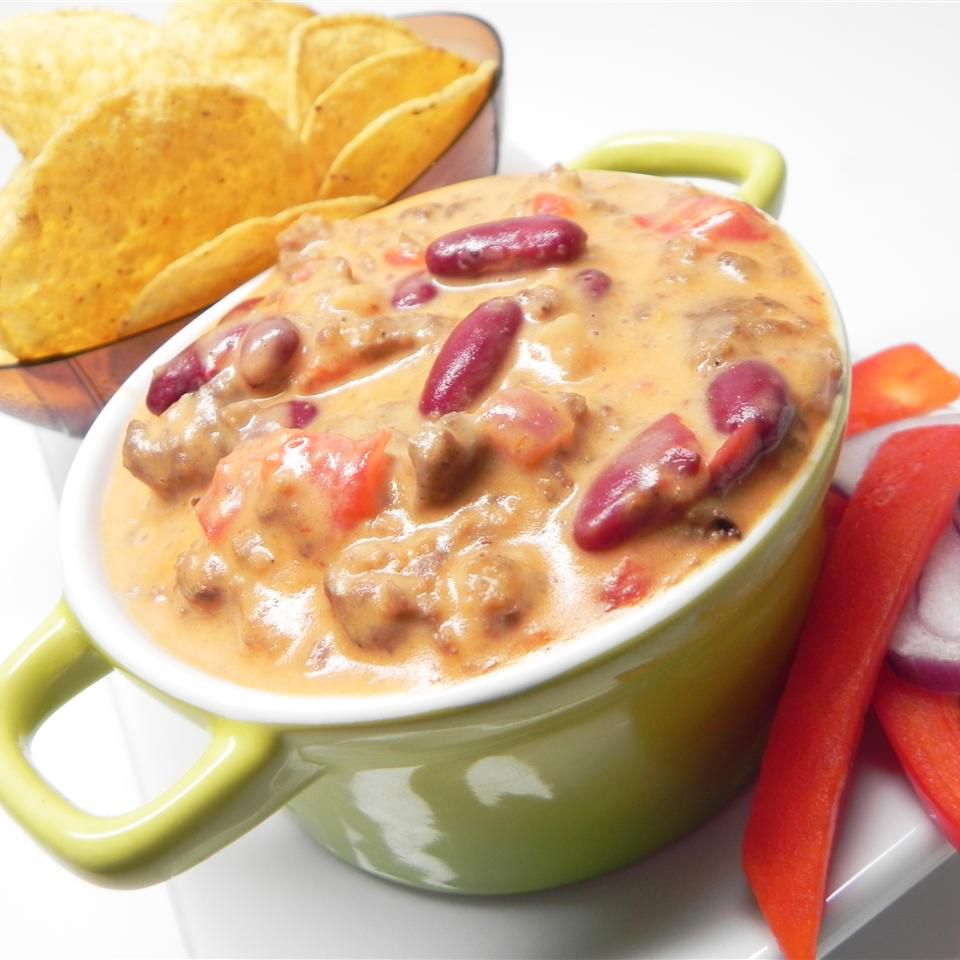 Cheese Dip và khoai tây chiên Chủ nhật