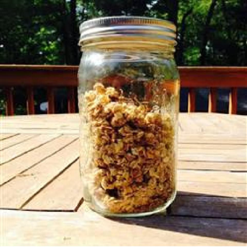 Granola bơ đậu phộng dễ dàng nhất