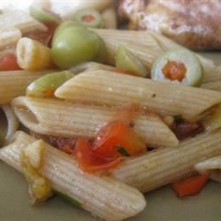 Rigatoni với cà tím, ớt và cà chua