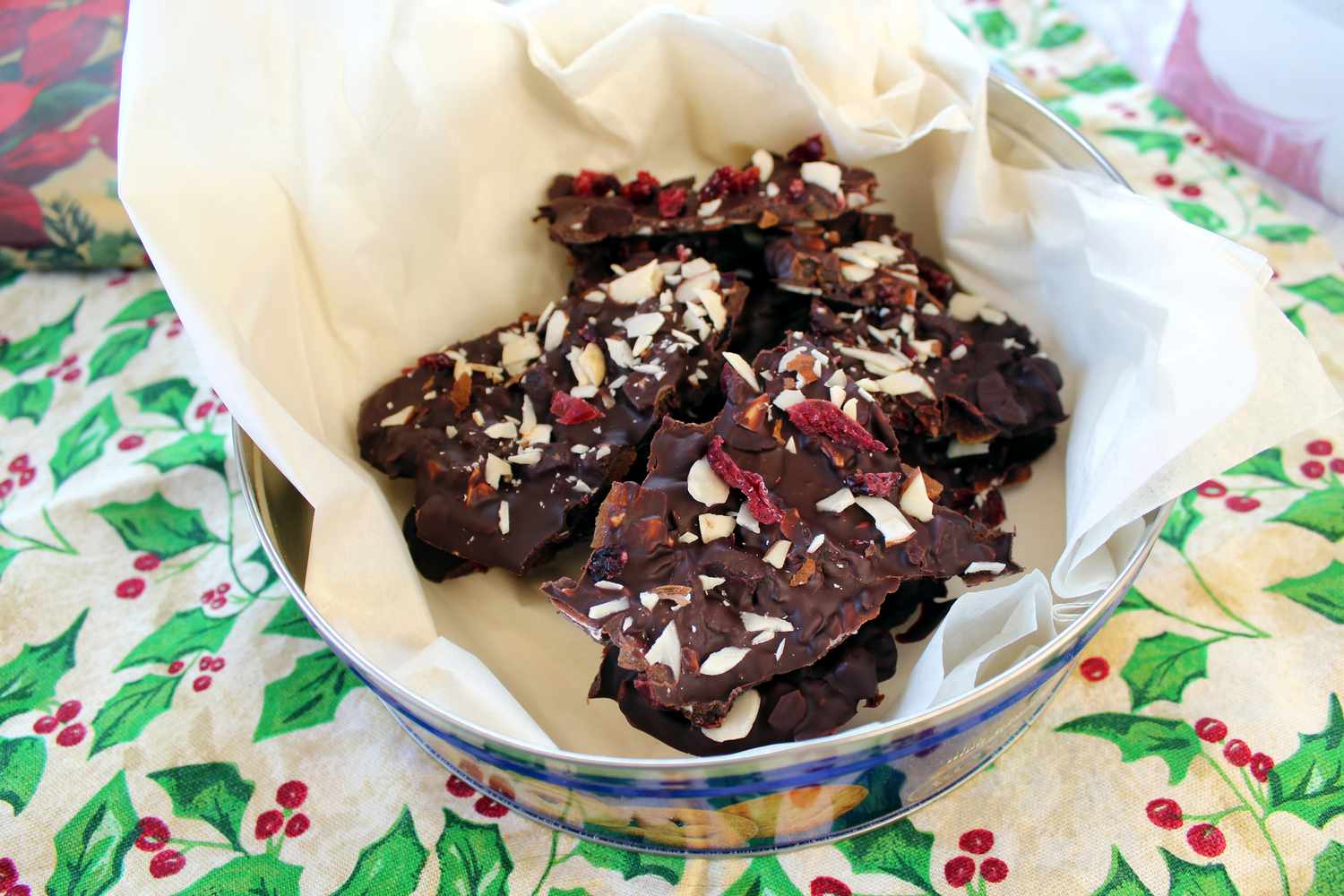 Cranberry-Almond-Apricot Bark