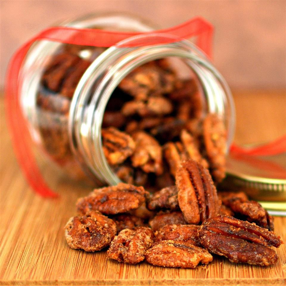 Pecans quế cay