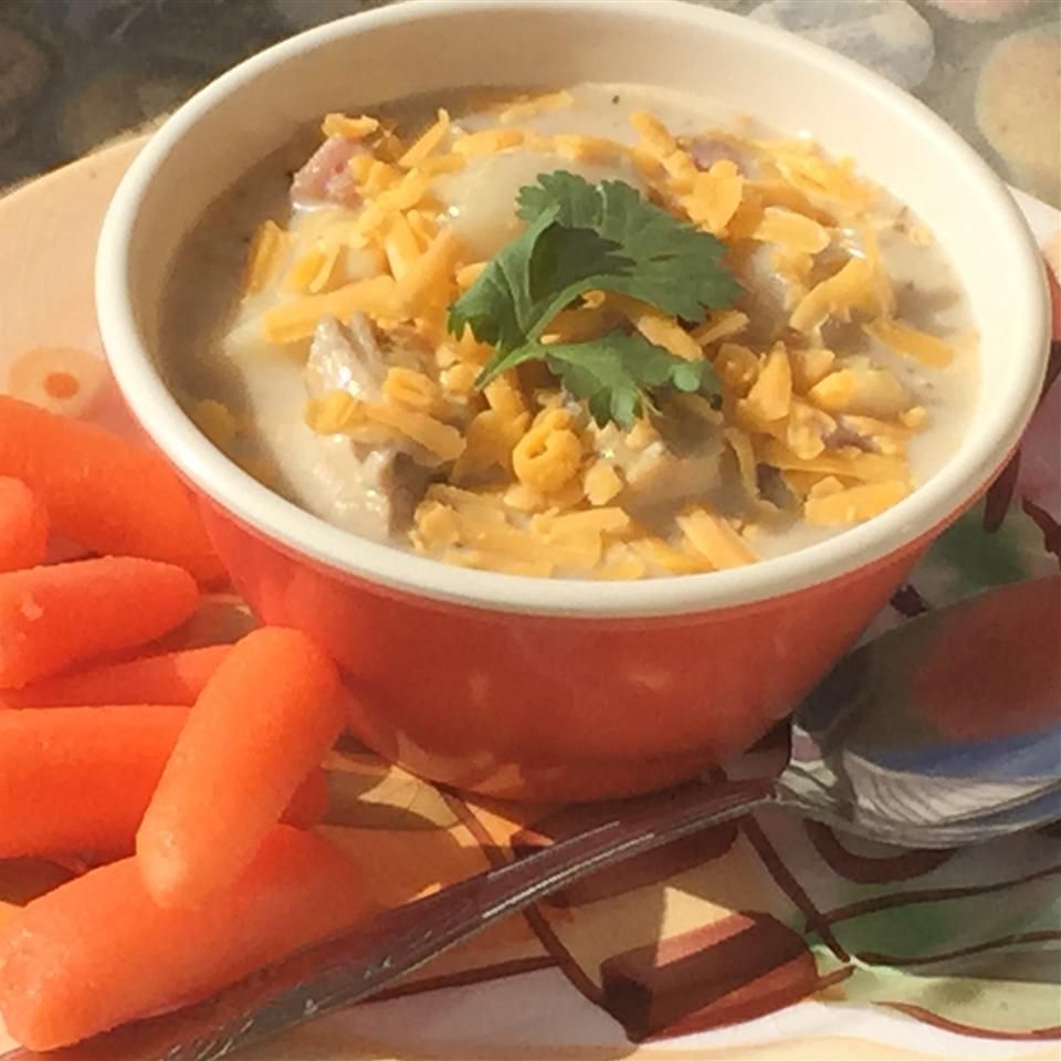 Chowder gà và giăm bông nhanh chóng và dễ dàng